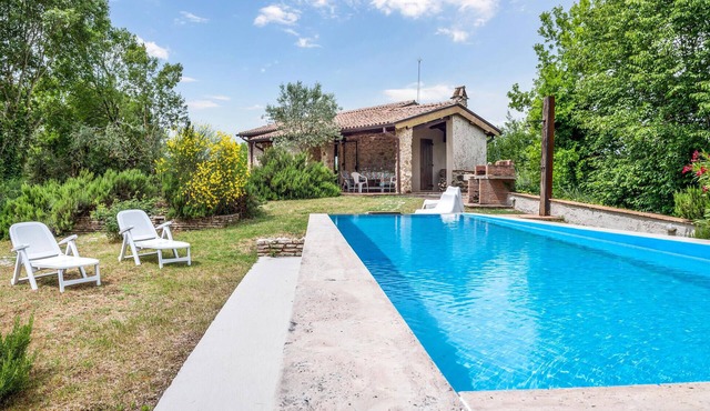 Stunning home in Casaprota (RI)