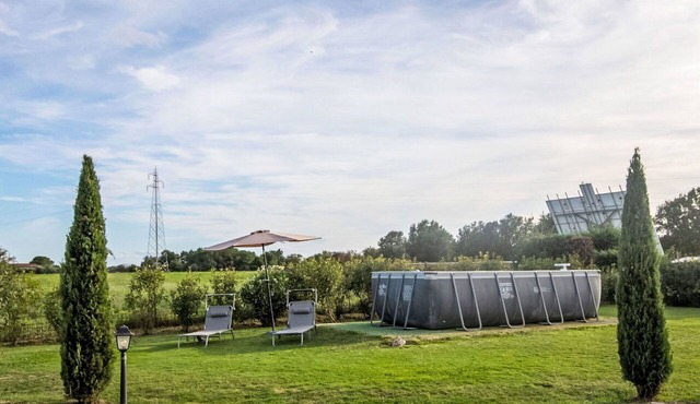 Stunning private villa for 4 people with A/C, WIFI, private pool, TV, patio and pets allowed