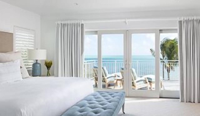 Stunning Oceanfront Villa, Luxe Resort Perks at the Islands of Islamorada Resort