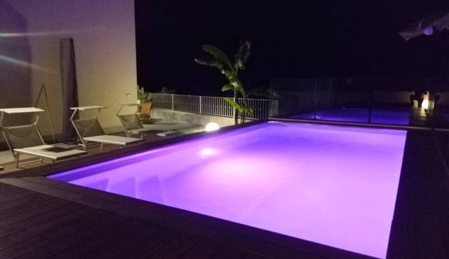 Stunning sea-view villa with two independent flats.