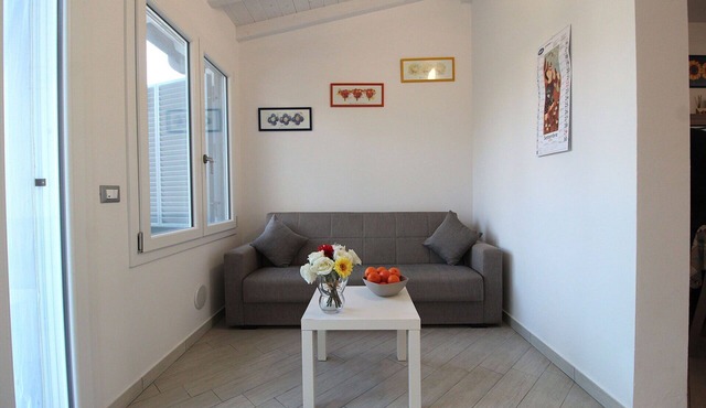Stunning villa for 6 people with A/C, WIFI, TV, terrace and pets allowed