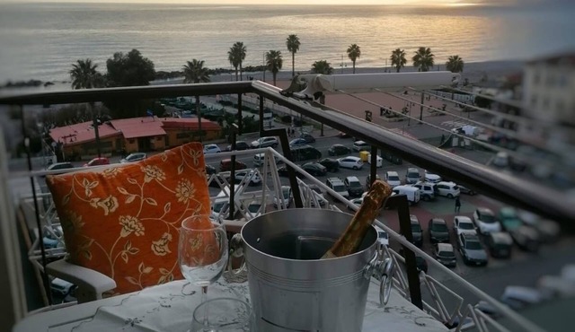 Sunsethome