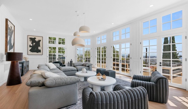 The Hilldale Villa