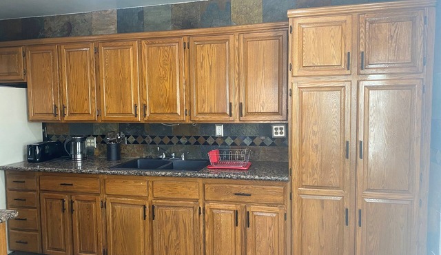 The Perfect Getaway! Beautiful home close to LAX and SoFi Stadium!