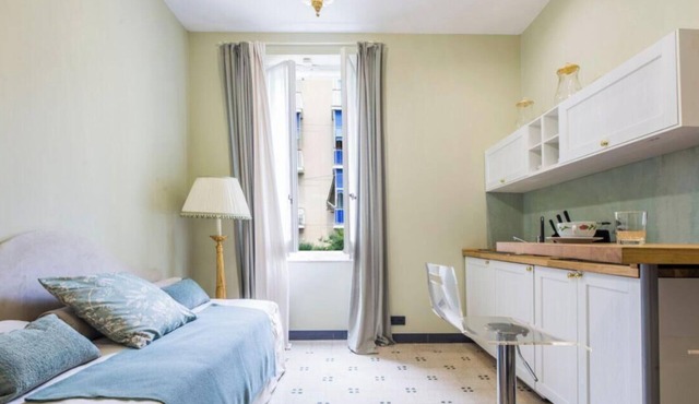 The Riviera apartment, located on the ground floor of Villa Aranci in Via Fabio Filzi 2B, Genoa, offers an elegant and comfortable stay in an exclusive setting.With a private entrance, double bedroom, living area, private bathroom, and direct access to t