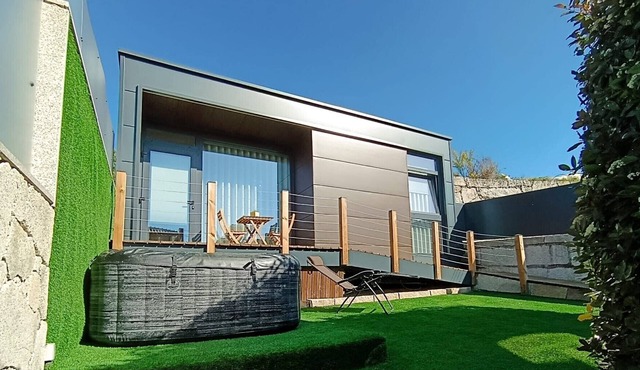 Tiny Home 'Refúgio D'Aguiar' with Mountain View, Wi-Fi, and Air Conditioning