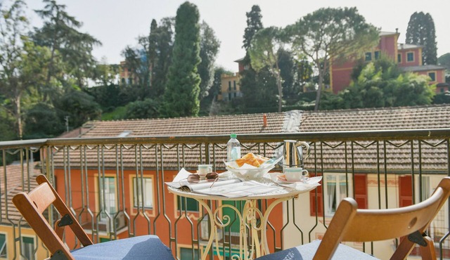 Una Finestra su Villa Durazzo by Wonderful Italy