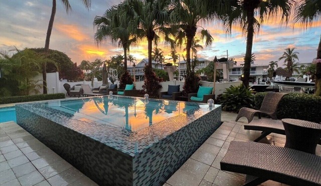 Venetian Shores 5BR/7BA Home with Pool, Spa & Boat Lifts