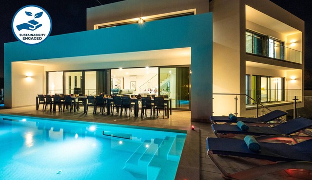 Villa Albert, Pool, Jacuzzi, Games Room
