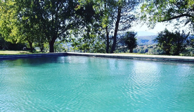 Villa con piscina e wi-ifi gratuito