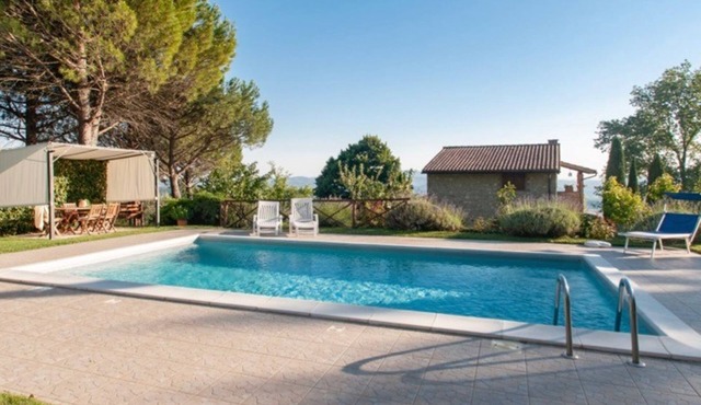 Villa con Piscina - La Camilla