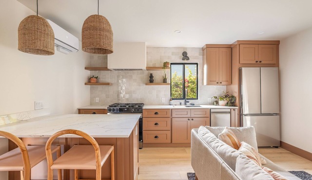 Villa Galicia West Hollywood