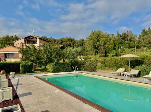 Villa Montegemoli by Toscana Bella