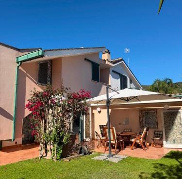 Villa Rosa