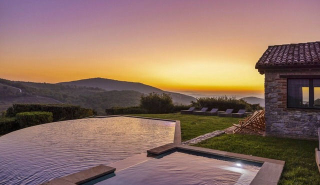 Villa Subtila - Eight Bedroom Resort, Sleeps 16