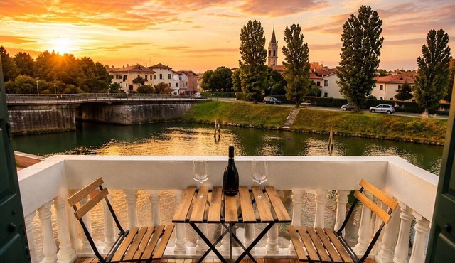 'Villa Venezia' Apartment with Private Terrace, Wi-Fi and Air Conditioning