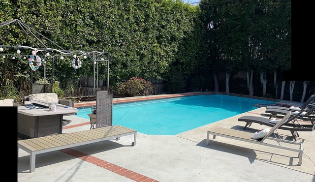 Westwood Oasis with heated Pool