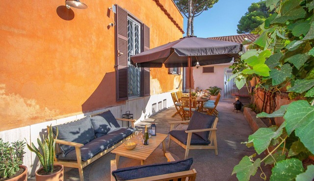 Wonderful private villa for 8 guests with A/C, WIFI, TV and pets allowed