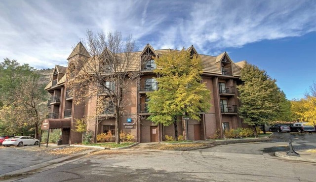 Wyndham Durango | 1BR/1BA King Suite w/Balcony
