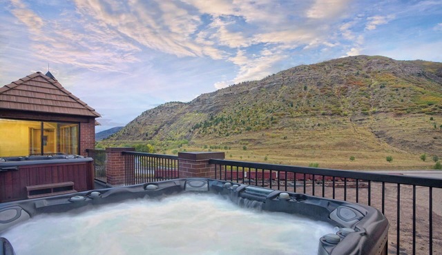 Wyndham Durango | 1BR/1BA King Suite w/Balcony