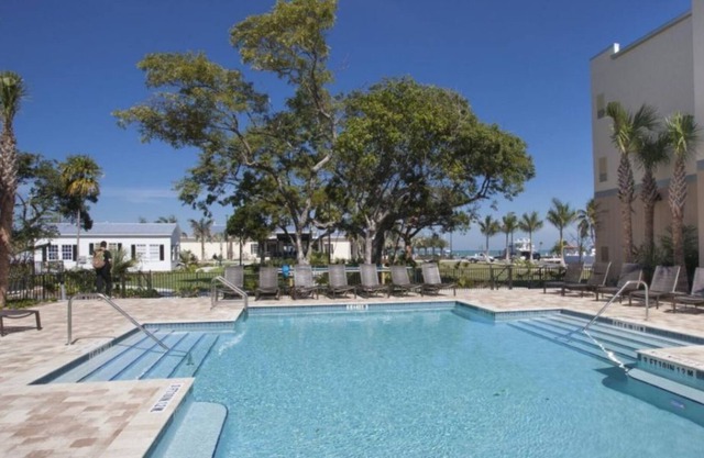 Adventure Awaits! Three Comfy Units Near Beaches, Pool and Adventure