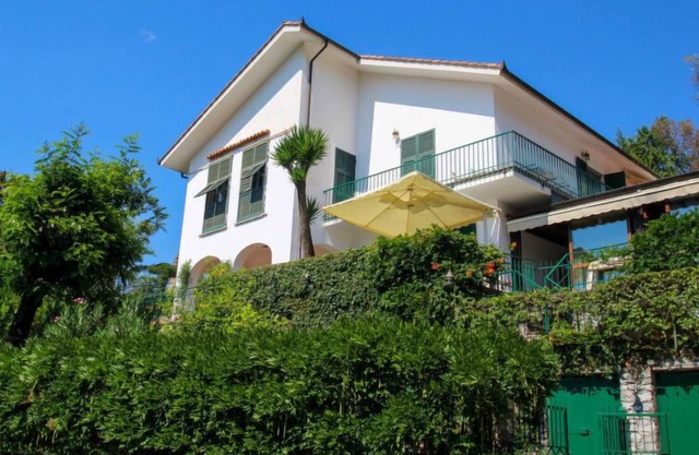 Apartment Cà di Rolli in Casarza Ligure - 8 persons, 2 bedrooms
