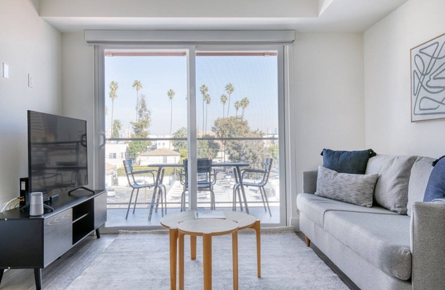 Roomy Brentwood 2BR w/Gym, Rooftop & W/D, near UCLA, by Blueground