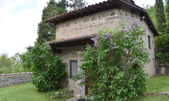 Castelfranco di Sopra Ski Chalet | Cozy welcoming apartment for a lovely stay