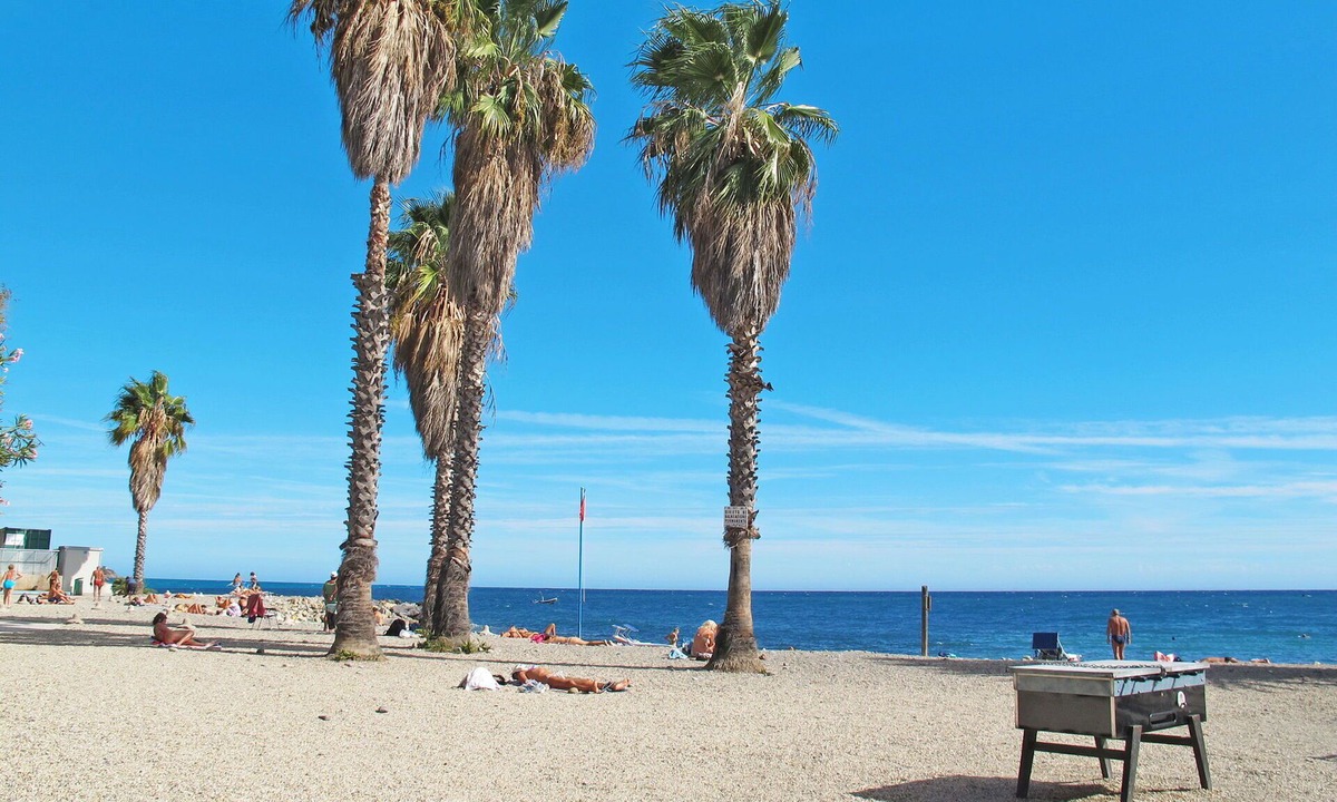 Bussana Villa | Cosy apartment in villa for 4 guests with WIFI
