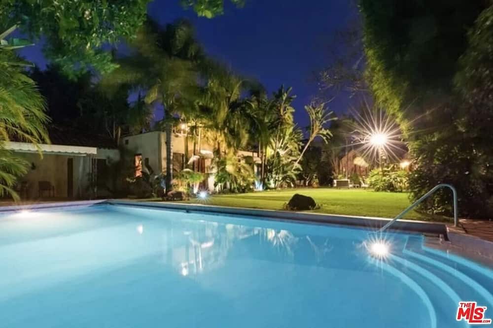 Mid City Villa | Country Club - Elegant Spanish Villa With Top-Tier FInishes