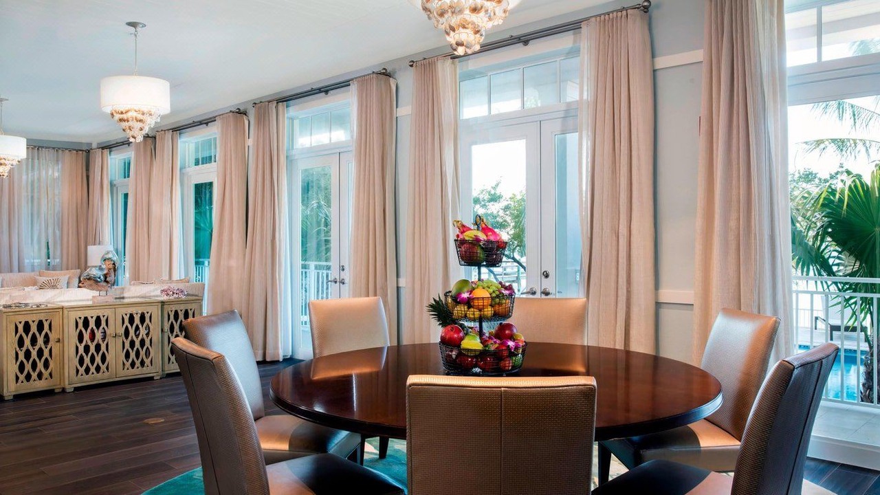 Photo of Livingroom in Rock Harbor