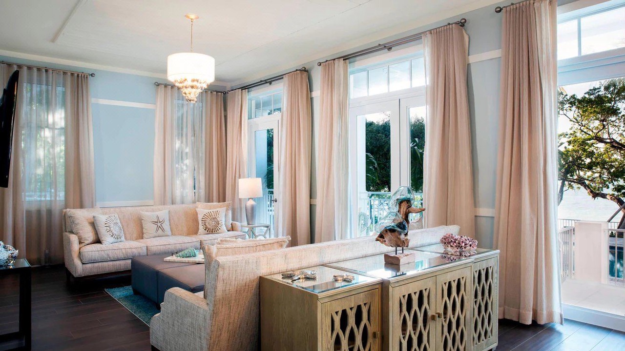 Photo of Livingroom in Rock Harbor
