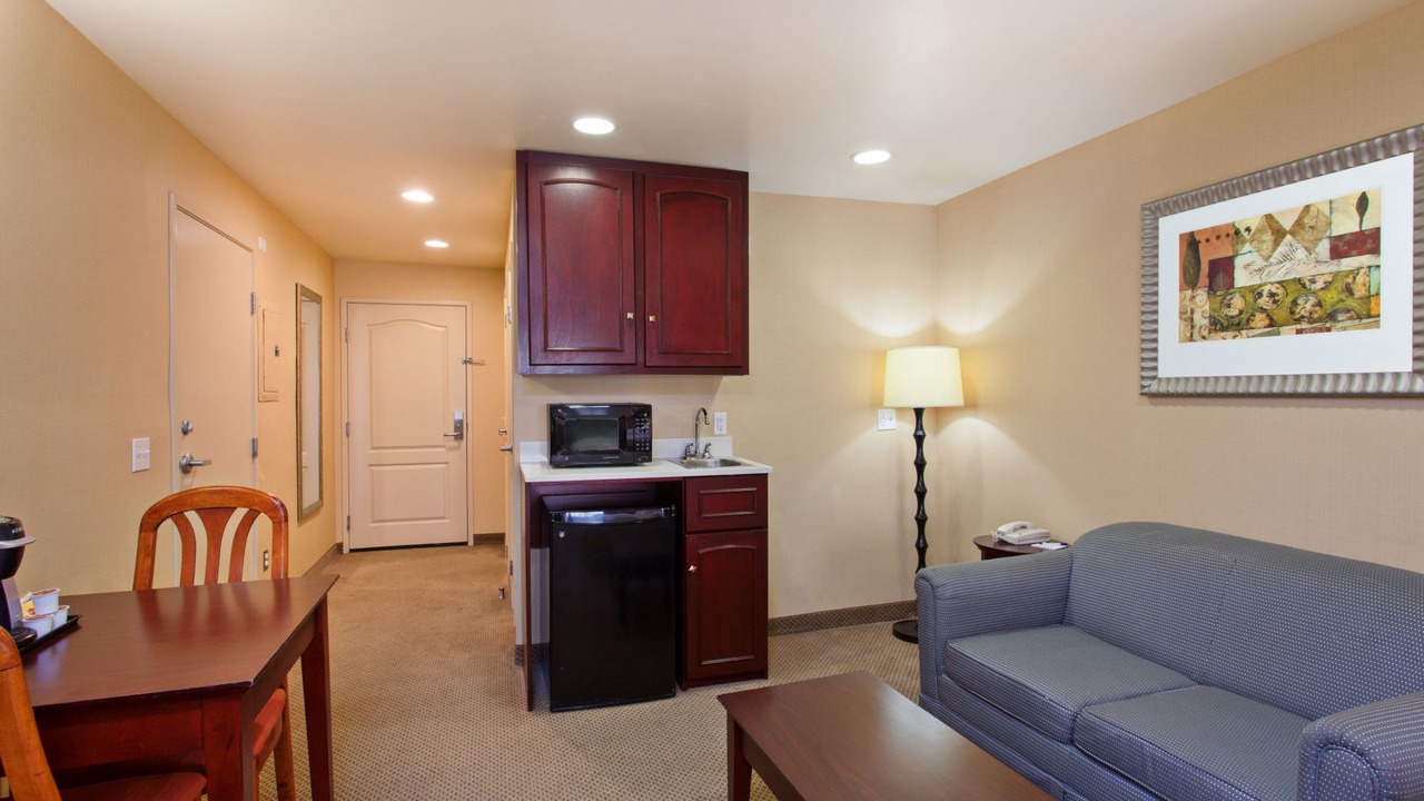 Photo of Livingroom in Hawthorne