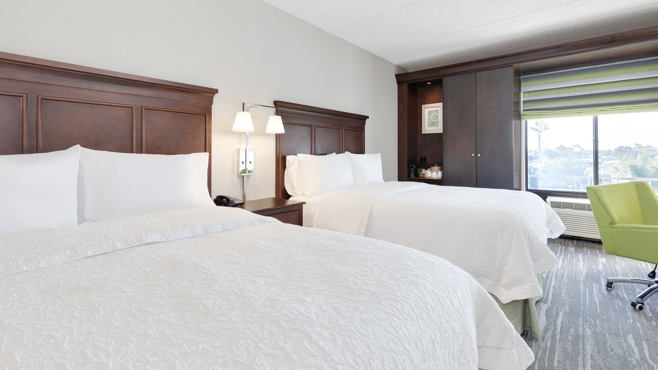 Photo of Bedroom in Harbor