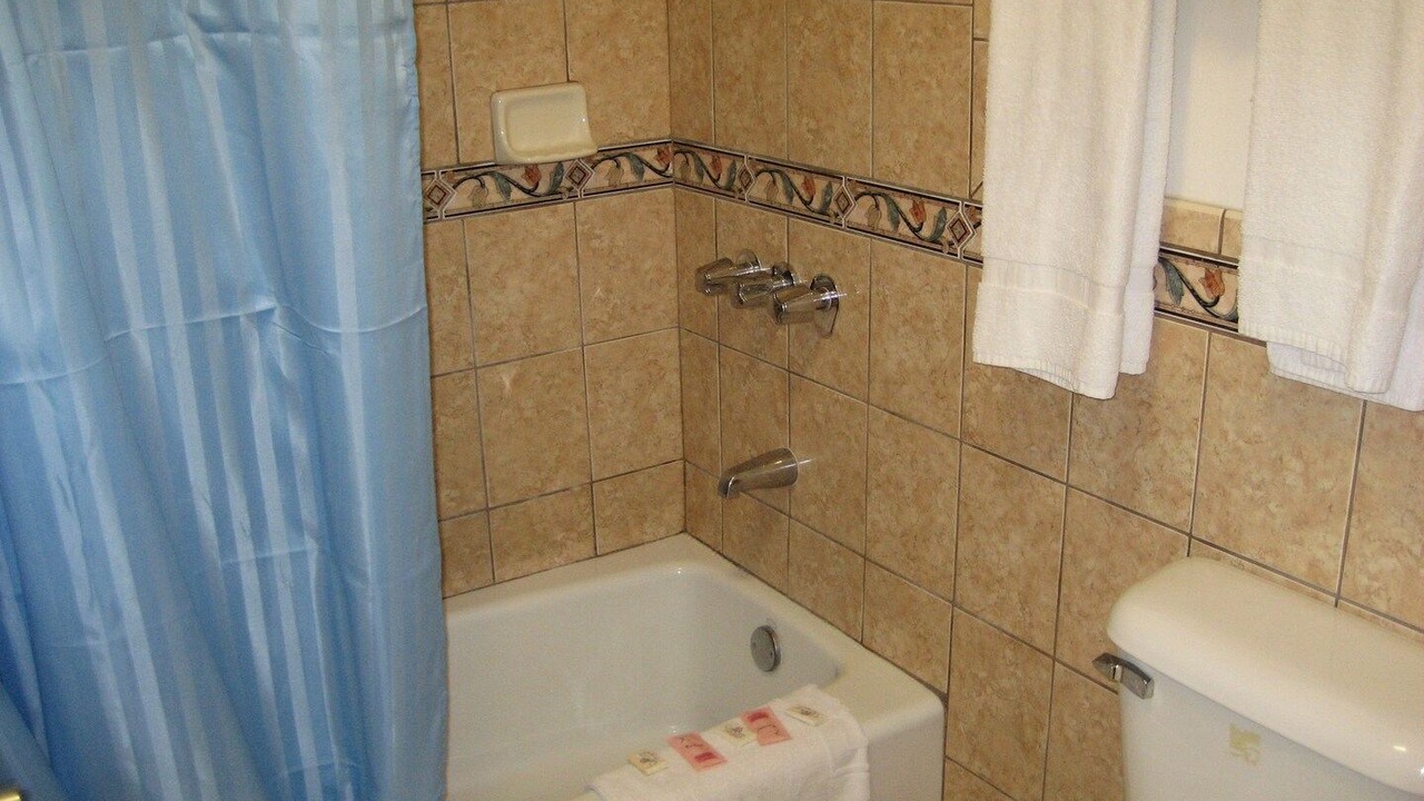 Photo of Bathroom in Sutter
