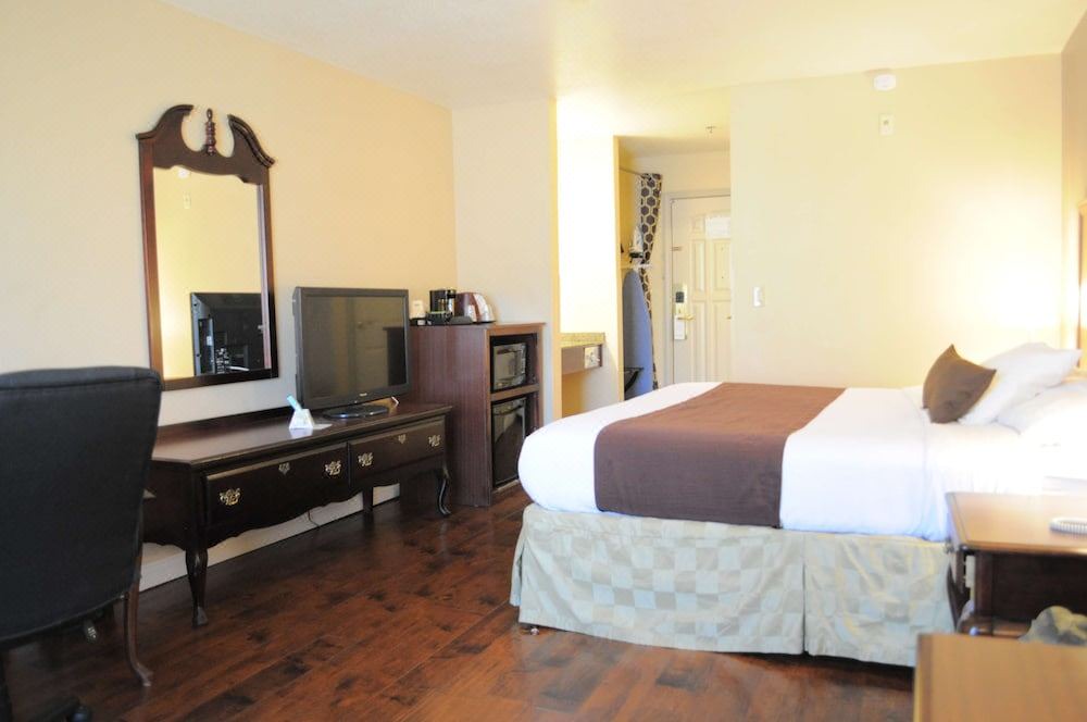 Photo of Bedroom in Palmdale