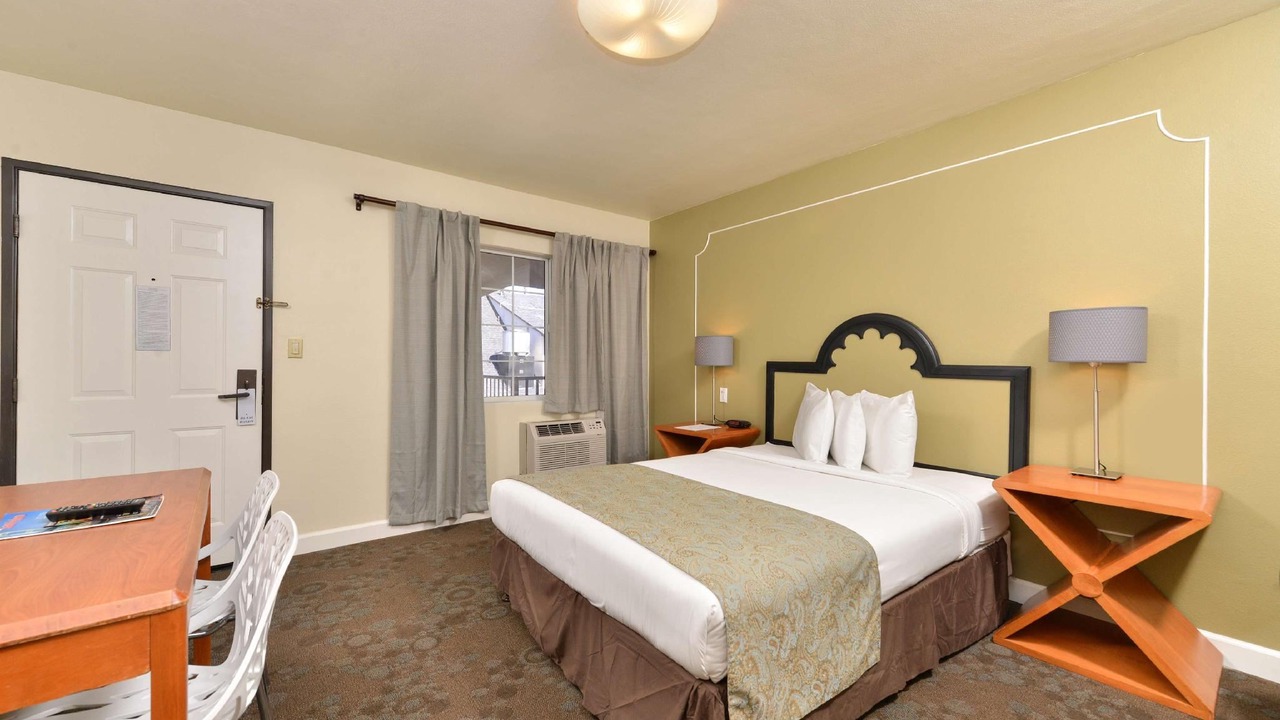 Photo of Bedroom in Northwest San Pedro