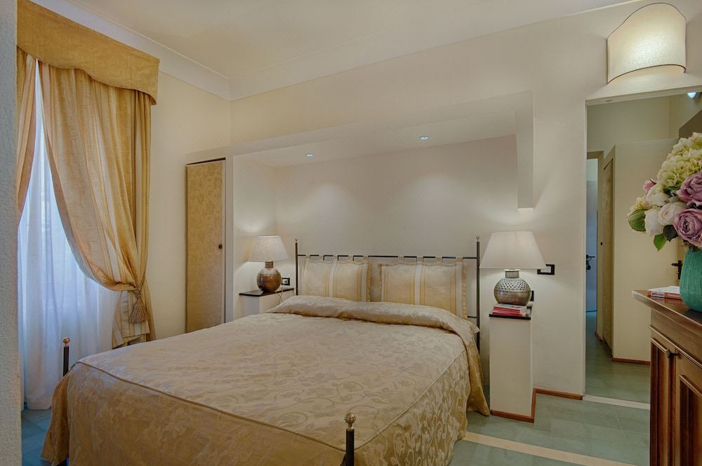 Photo of Bedroom in Mensanello