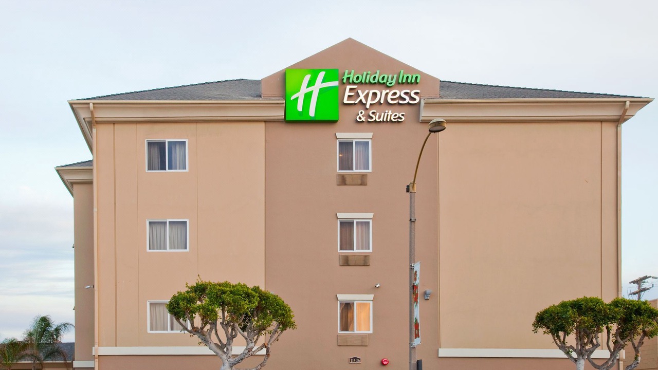 Photo of Buildings in Hawthorne