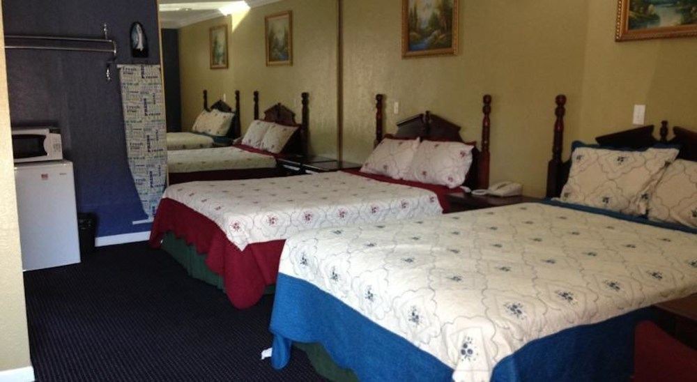 Photo of Bedroom in Park Mesa Heights
