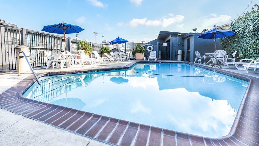 Photo of Outdoor in El Segundo