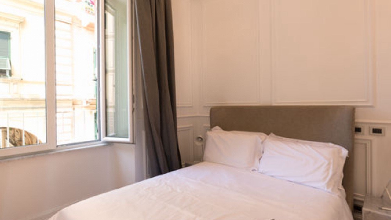 Photo of Bedroom in La Spezia Historic Centre
