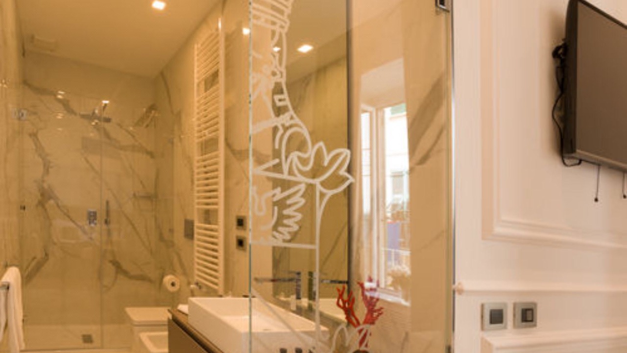 Photo of Bathroom in La Spezia Historic Centre