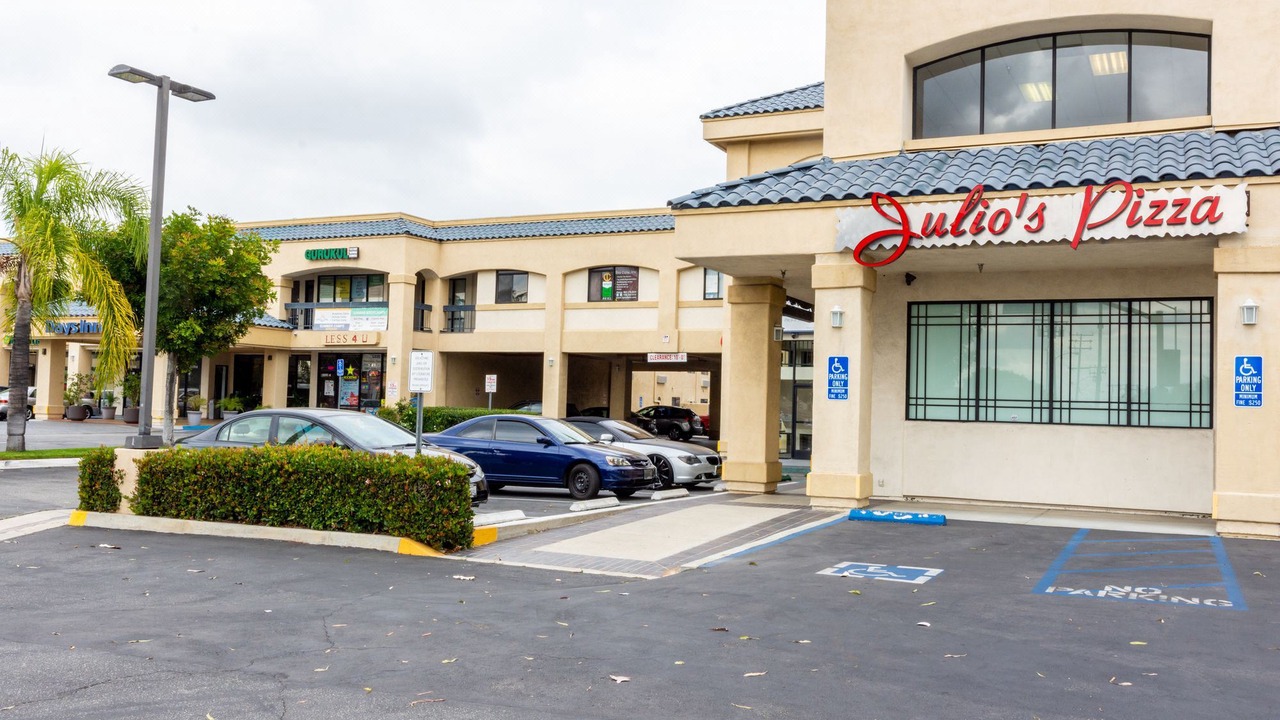 Photo of Buildings in Artesia