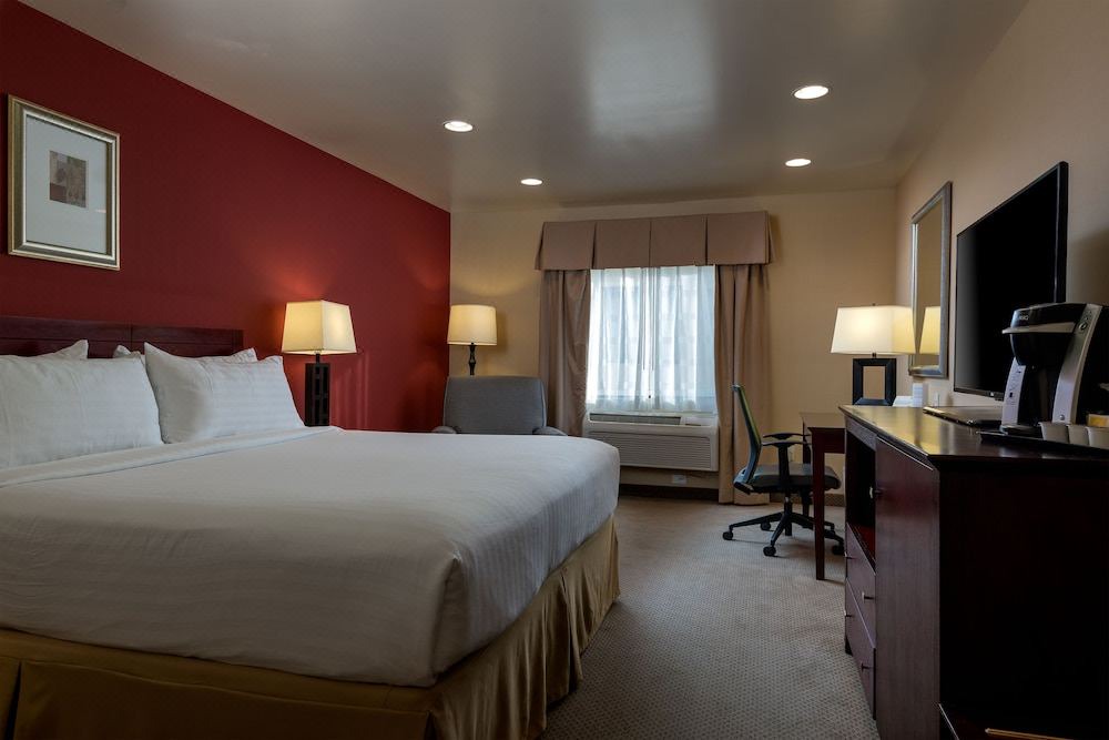 Photo of Bedroom in Hawthorne
