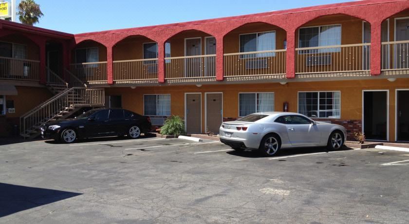 Photo of Buildings in Park Mesa Heights