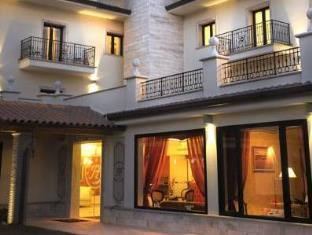 Photo of Buildings in Valmontone