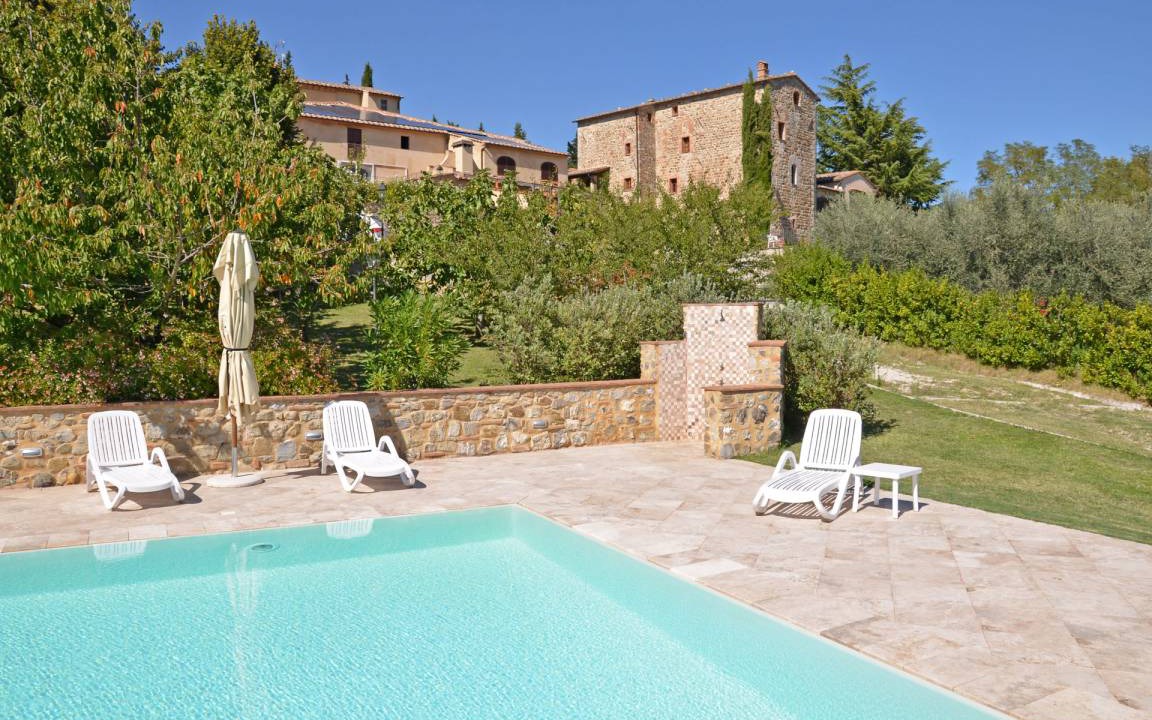 Photo of Others in Volterra