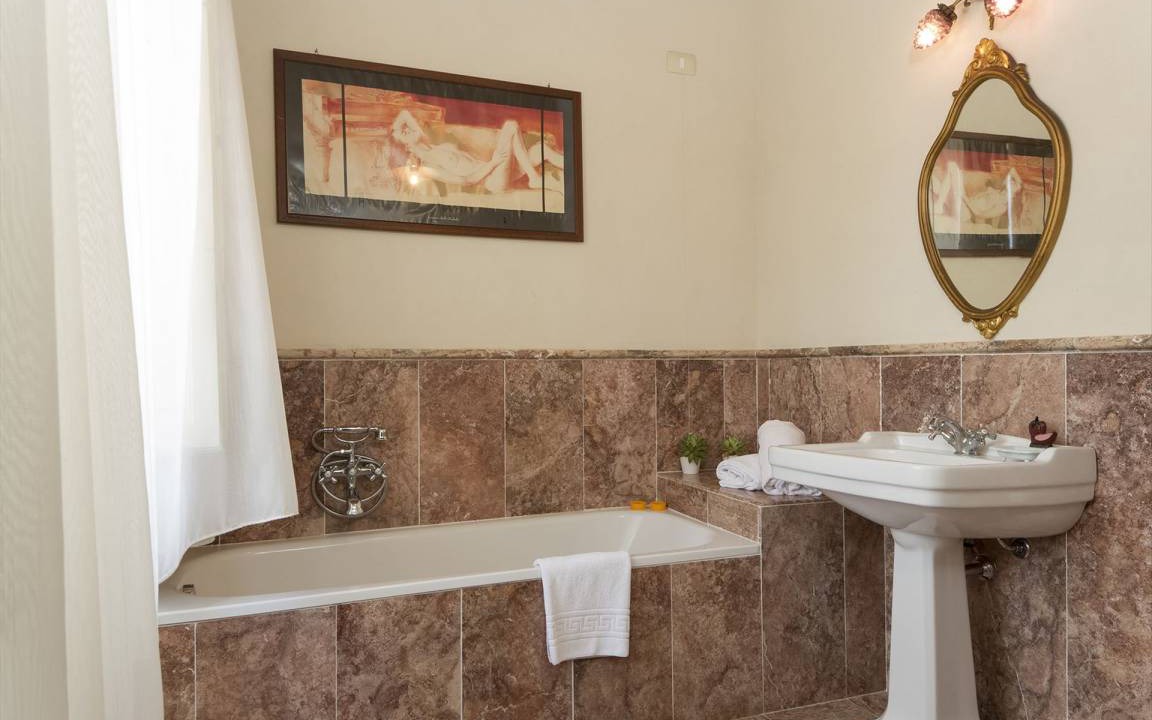 Photo of Bathroom in Vescovado