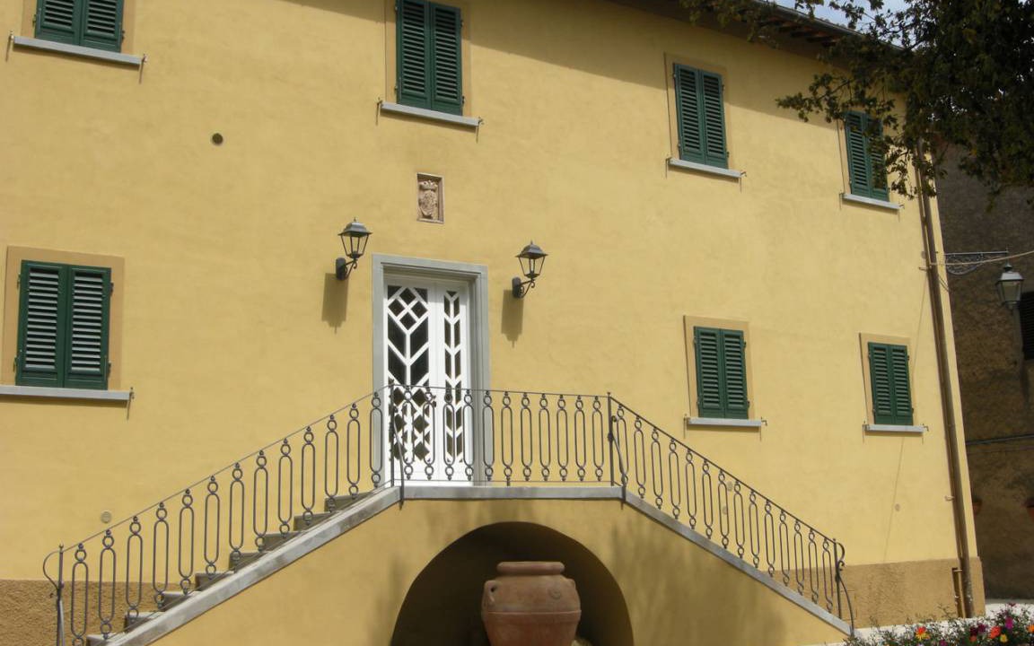 Photo of Others in Volterra